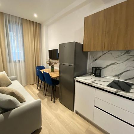Brand New Apts Located At The City'S Main Square-100 Mbs Wifi Durres Luaran gambar