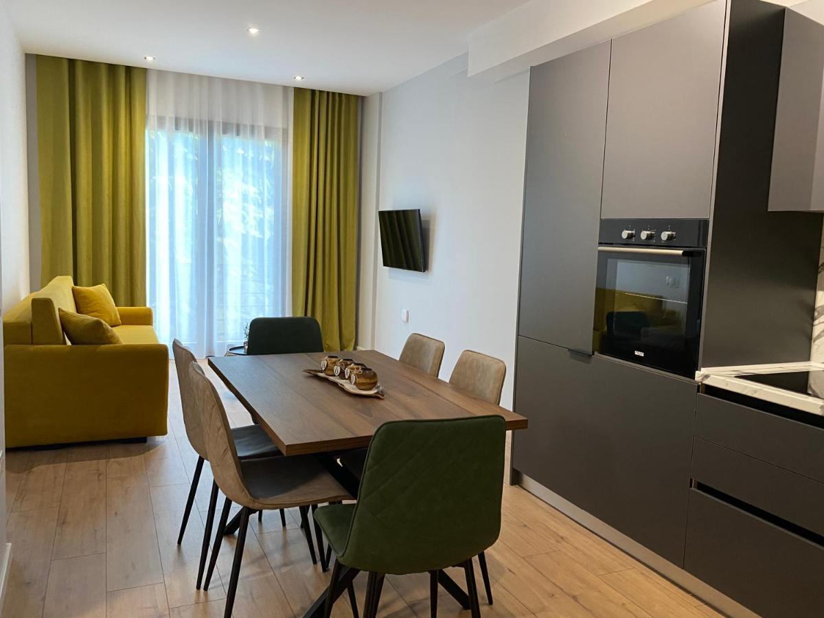 Brand New Apts Located At The City'S Main Square-100 Mbs Wifi Durres Luaran gambar