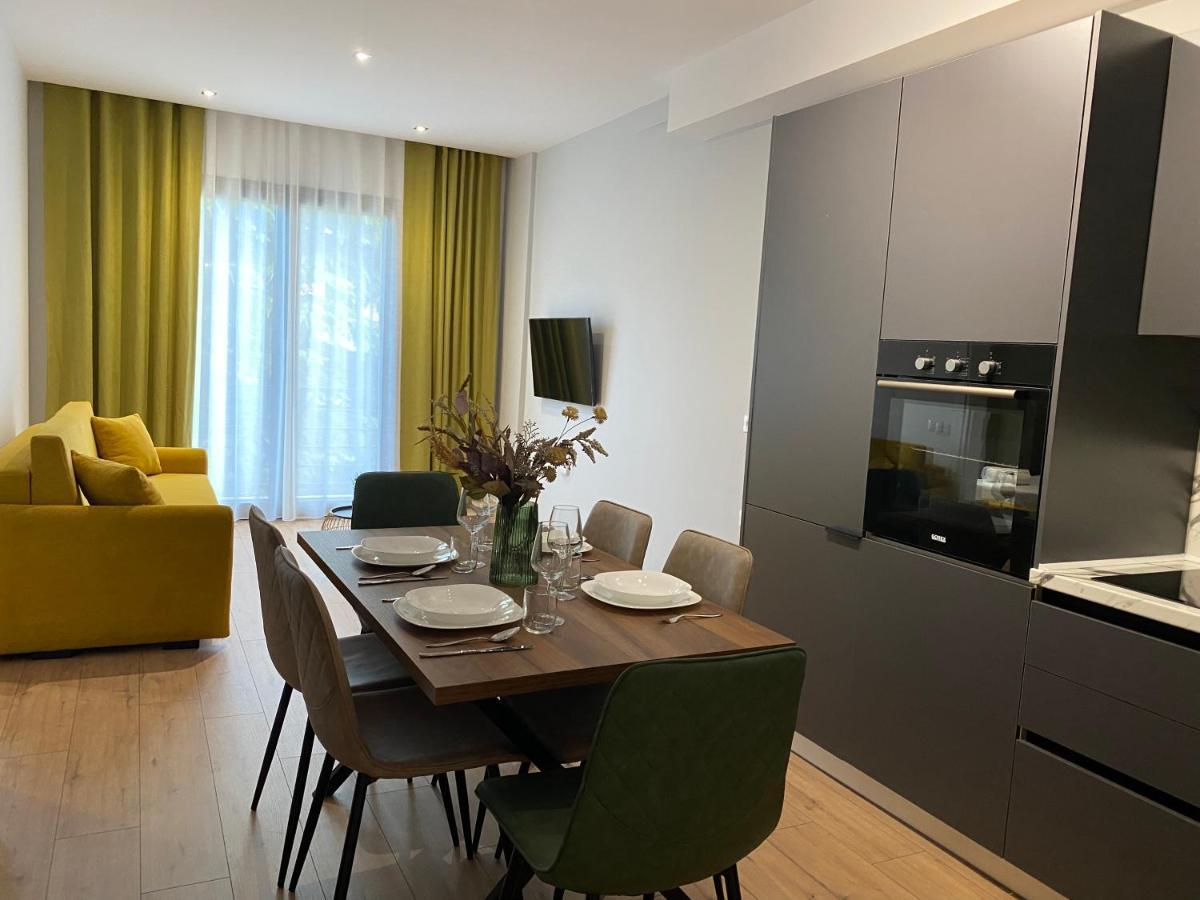 Brand New Apts Located At The City'S Main Square-100 Mbs Wifi Durres Luaran gambar
