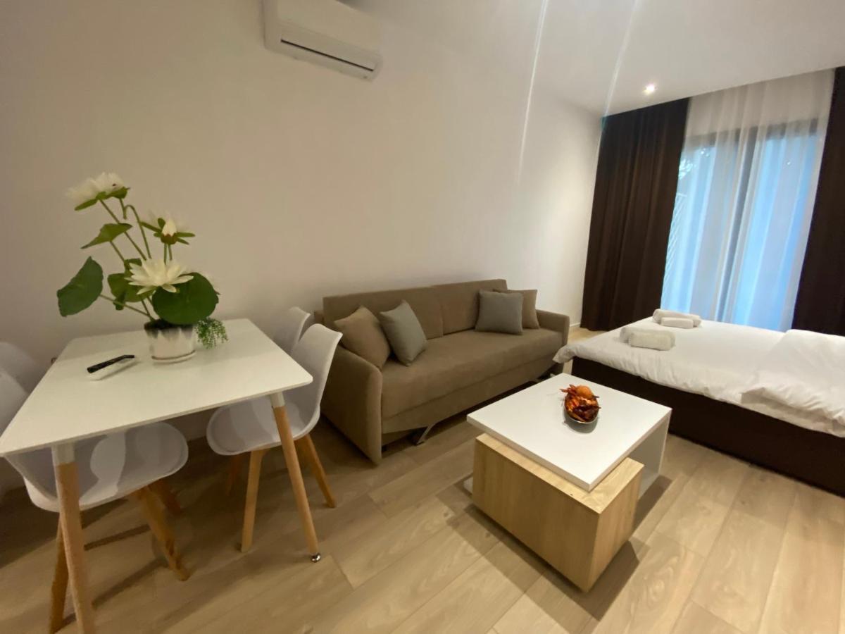 Brand New Apts Located At The City'S Main Square-100 Mbs Wifi Durres Luaran gambar