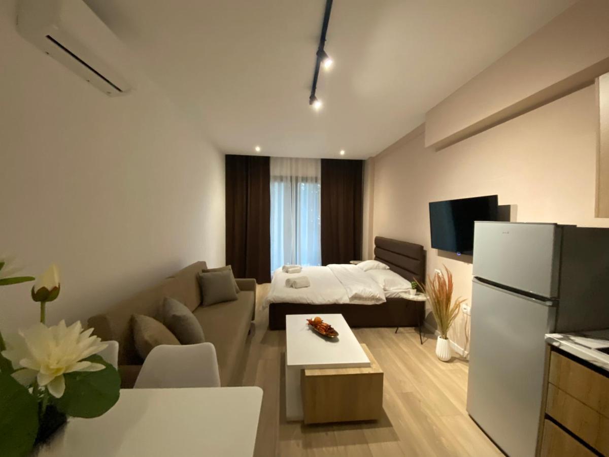 Brand New Apts Located At The City'S Main Square-100 Mbs Wifi Durres Luaran gambar
